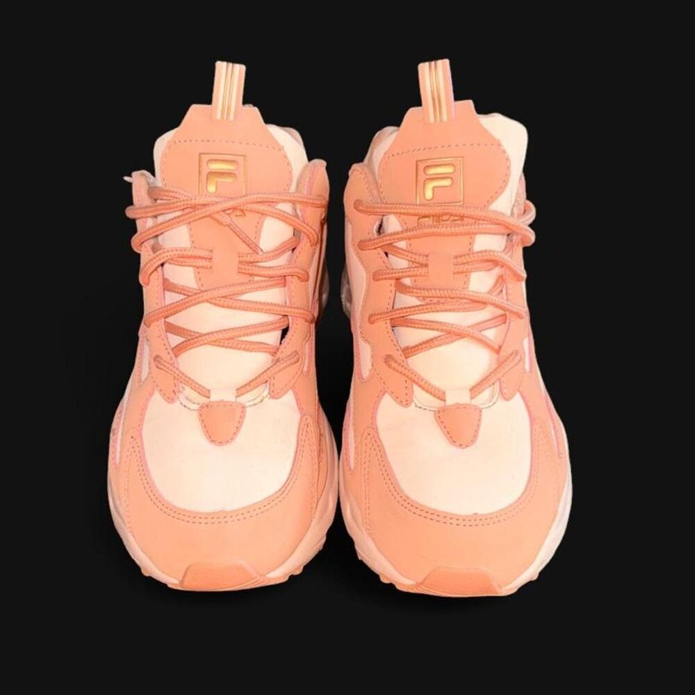Fila ray tracer sneakers in